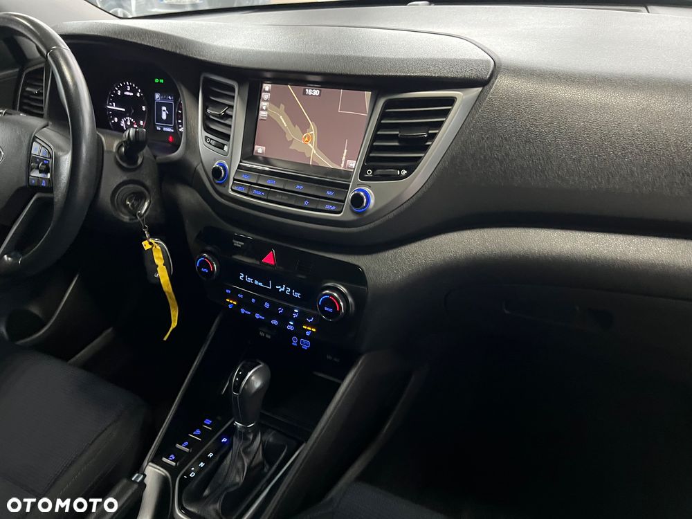Hyundai Tucson - 32