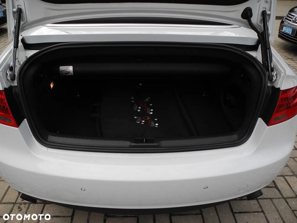 Audi A5 Cabrio - 22