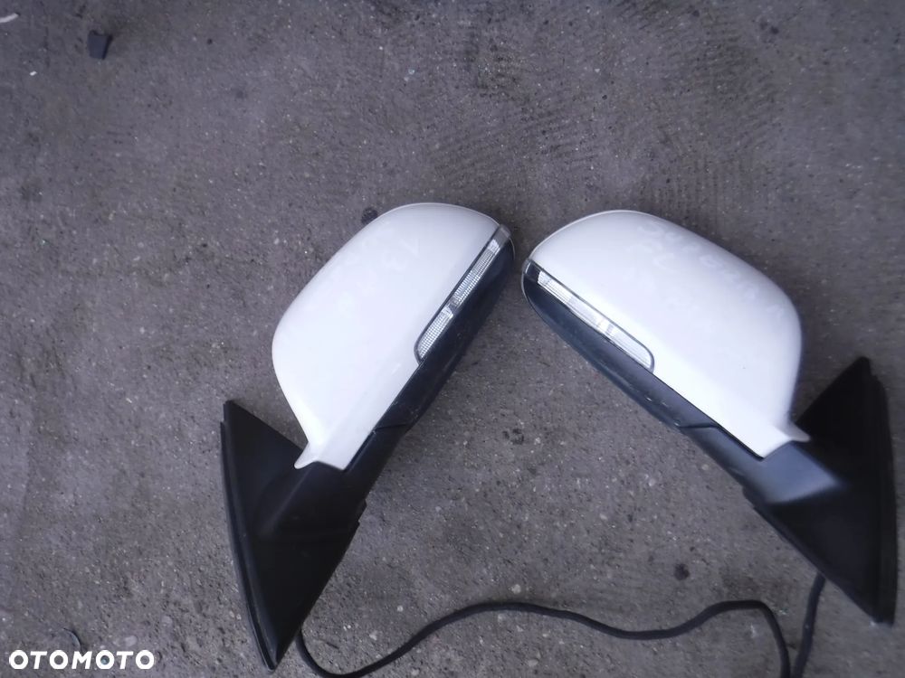 Skoda Superb II 2 Lift FL lusterko lewe prawe LF9E 13pin 13 pin - 1