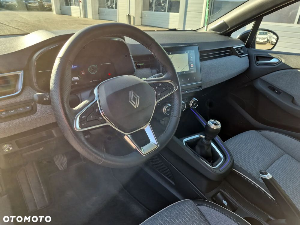 Renault Clio 1.0 TCe Techno - 9