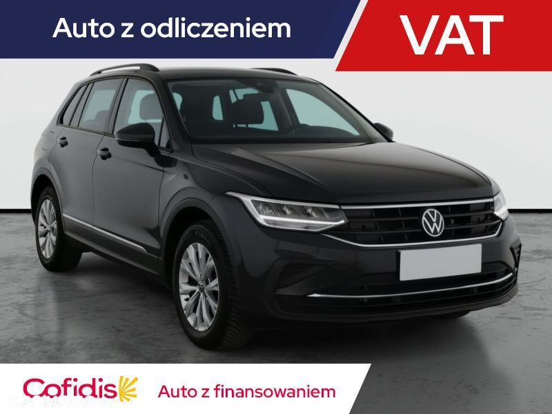 Volkswagen Tiguan - 2