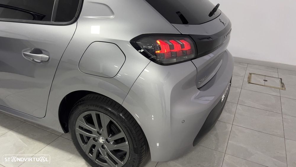 Peugeot 208 1.2 PureTech Active Pack - 10