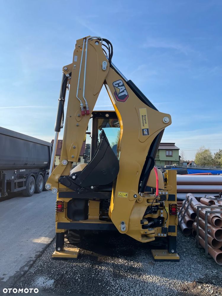 Caterpillar 444F - 2