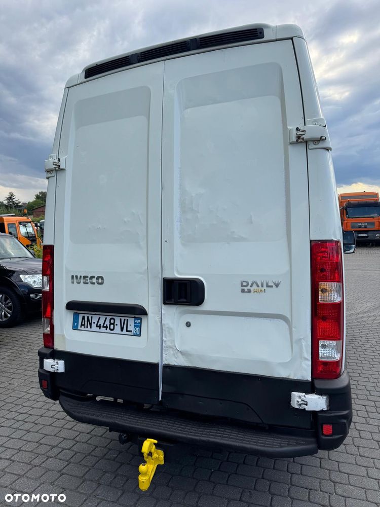 Iveco Daily 2010r. Brygadówka Bliźniak 7 Osobowy Klima 3.5t Na Haku - 9