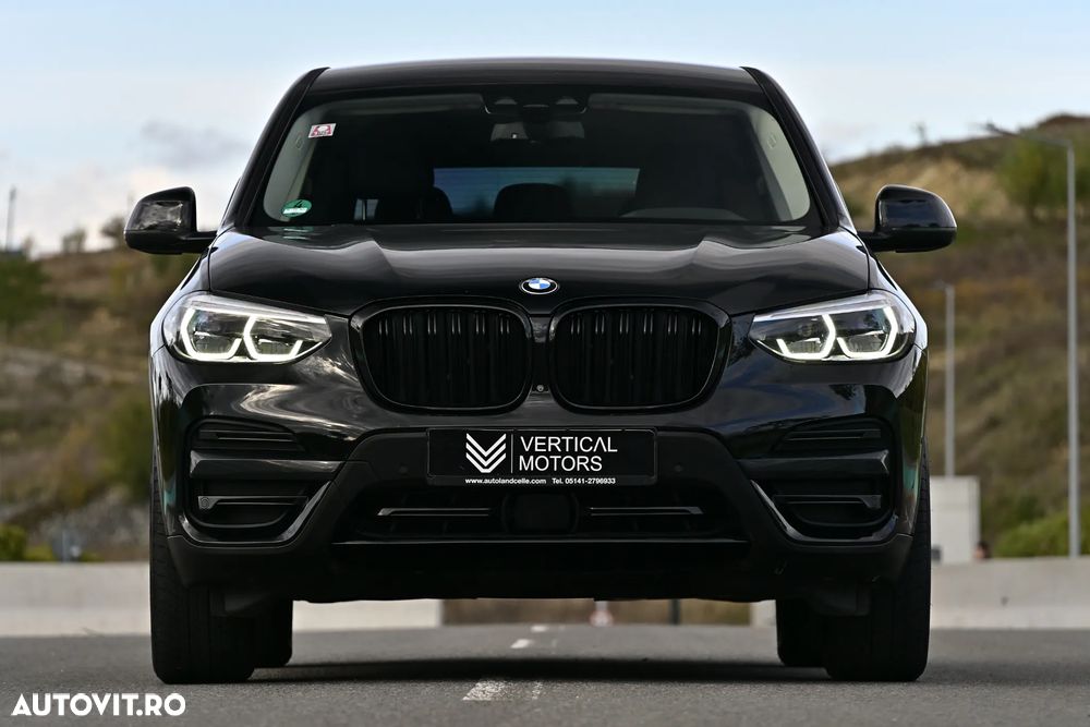 BMW X3 xDrive20d AT Luxury Line - 1