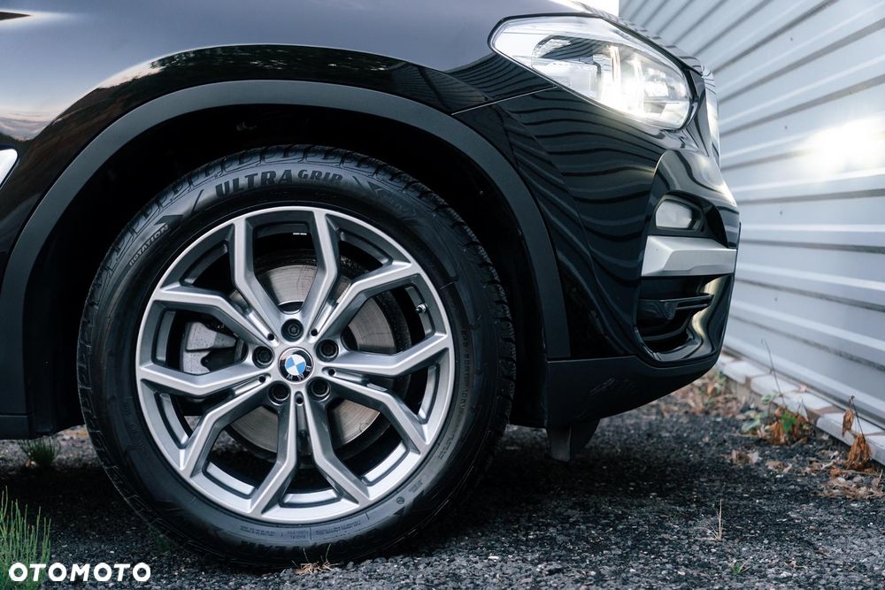 BMW X3 xDrive20i - 8
