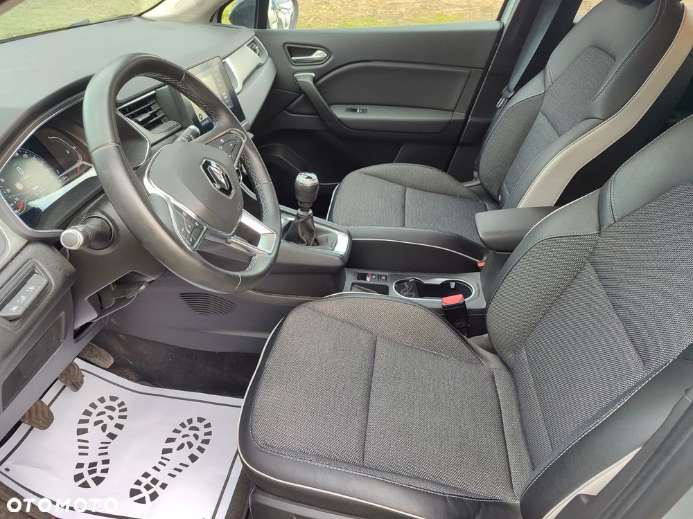 Renault Captur - 10