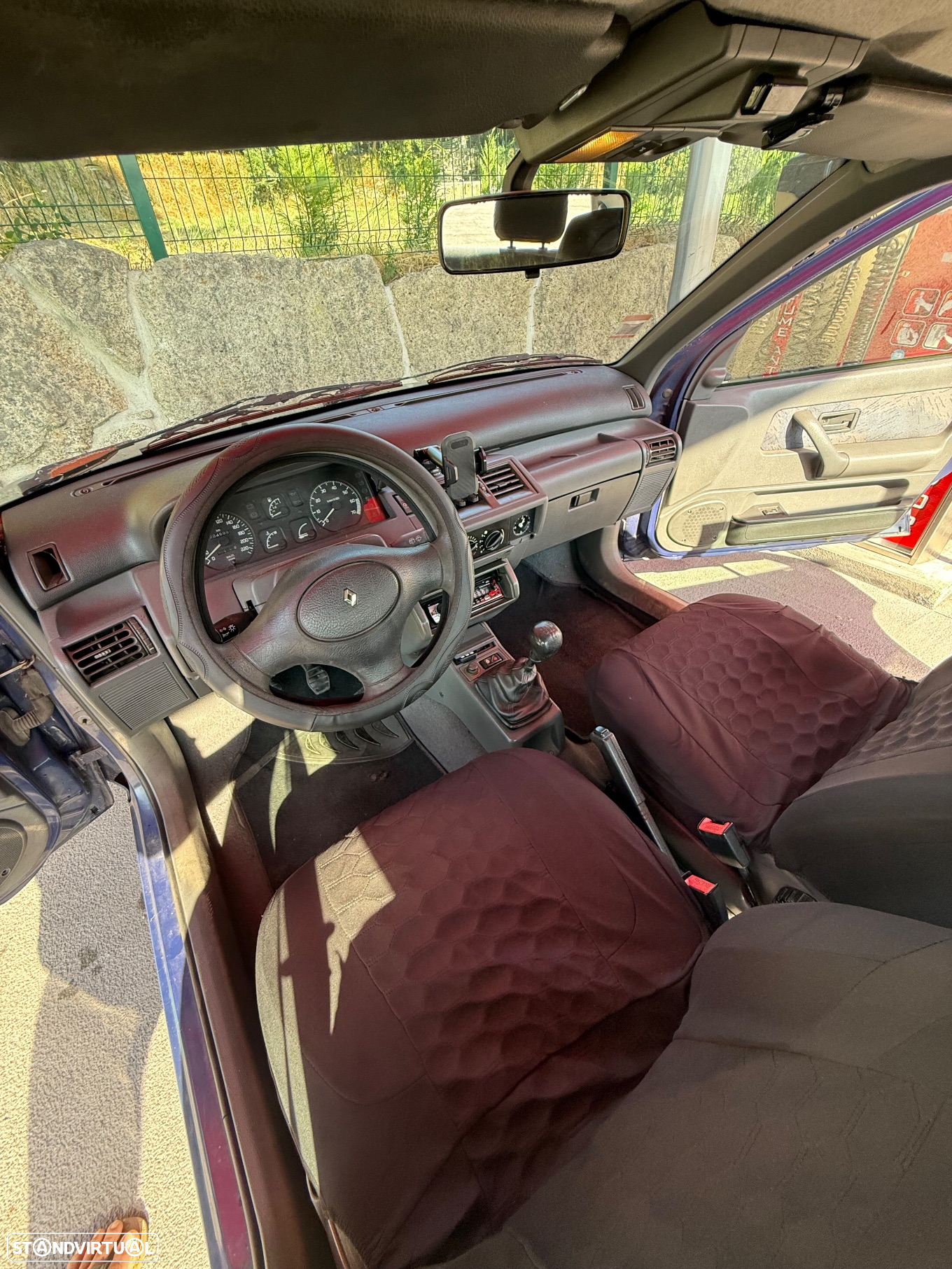 Renault Clio 1.2 Oasis - 14