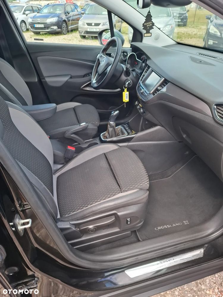 Opel Crossland X 1.6 Innovation - 28
