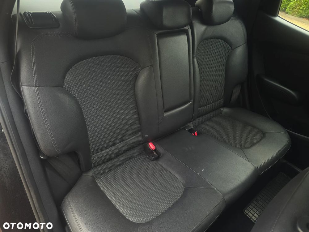 Hyundai ix35 2.0 CRDi Premium - 30