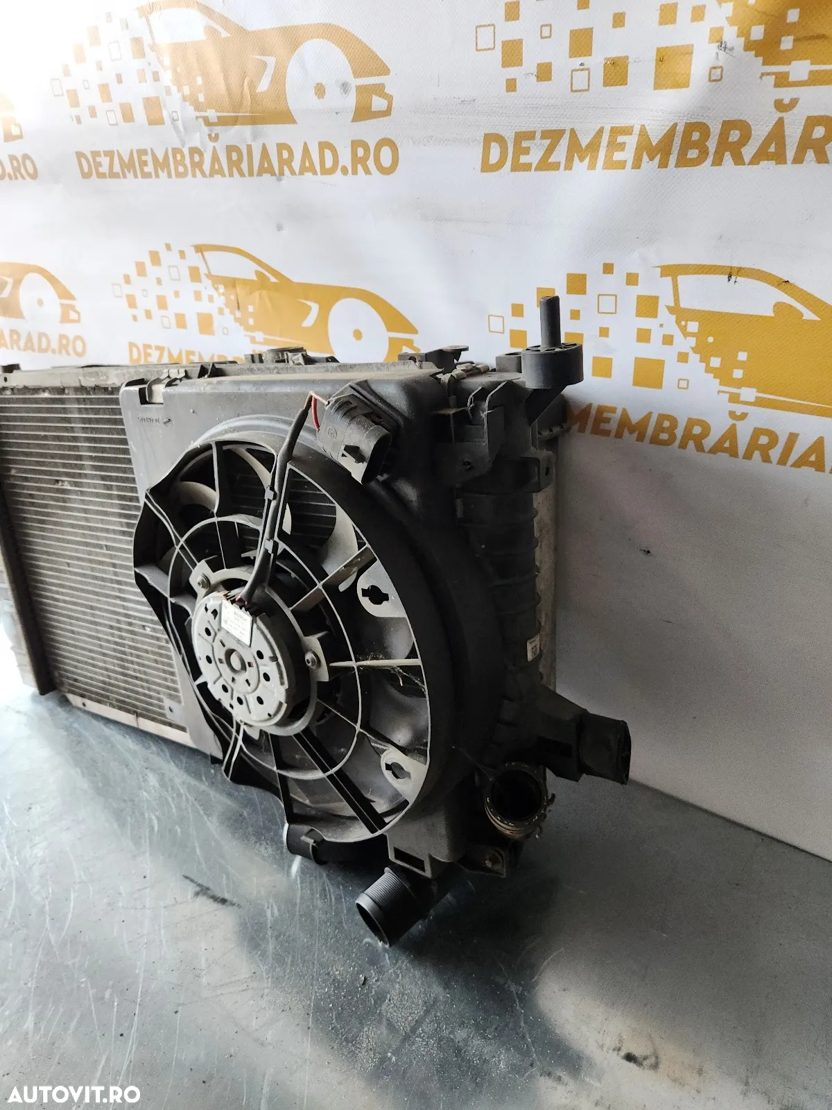 Grup Radiatoare Radiator Apa Clima Intercooler Termocupla Ventilator Clima Opel Astra H Zafira B 1. - 2