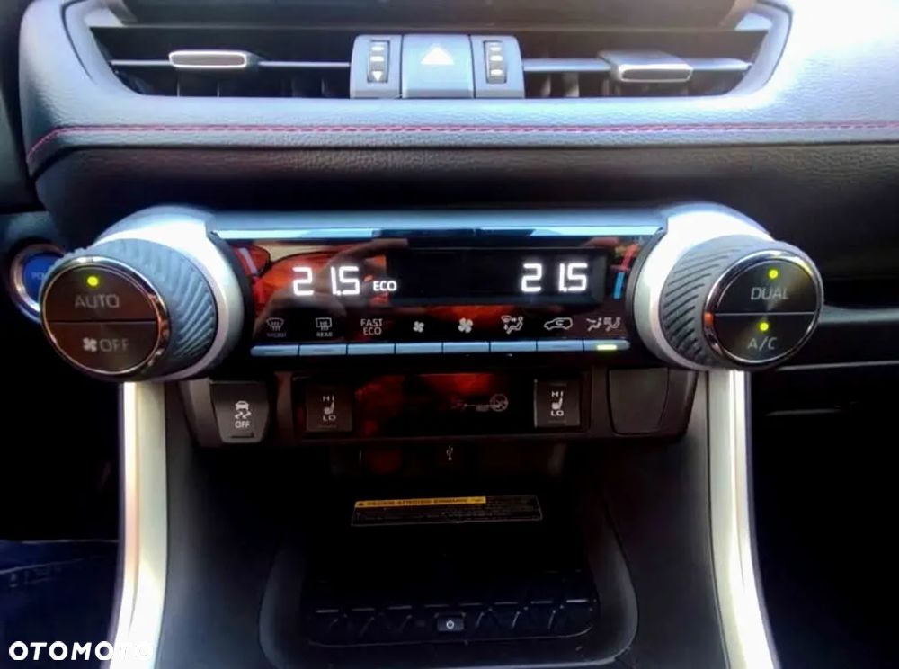 Toyota RAV4 2.5 Plug-In Hybrid Style 4x4 - 23