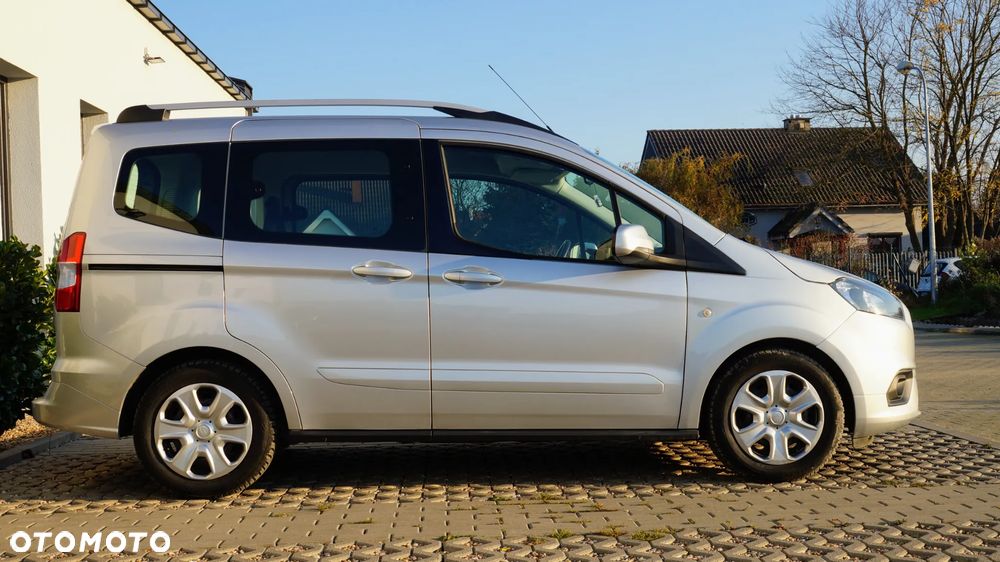 Ford Tourneo Courier 1.0 EcoBoost Trend - 6