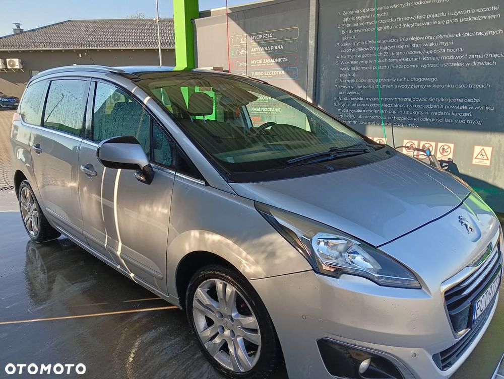 Peugeot 5008 HDI FAP 115 Style - 5