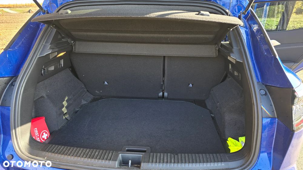 Renault Austral 1.3 TCe mHEV Techno - 17