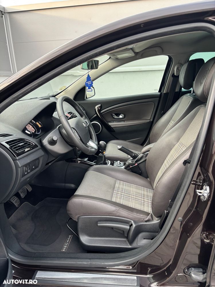 Renault Megane 1.9 dCi Privilege - 9