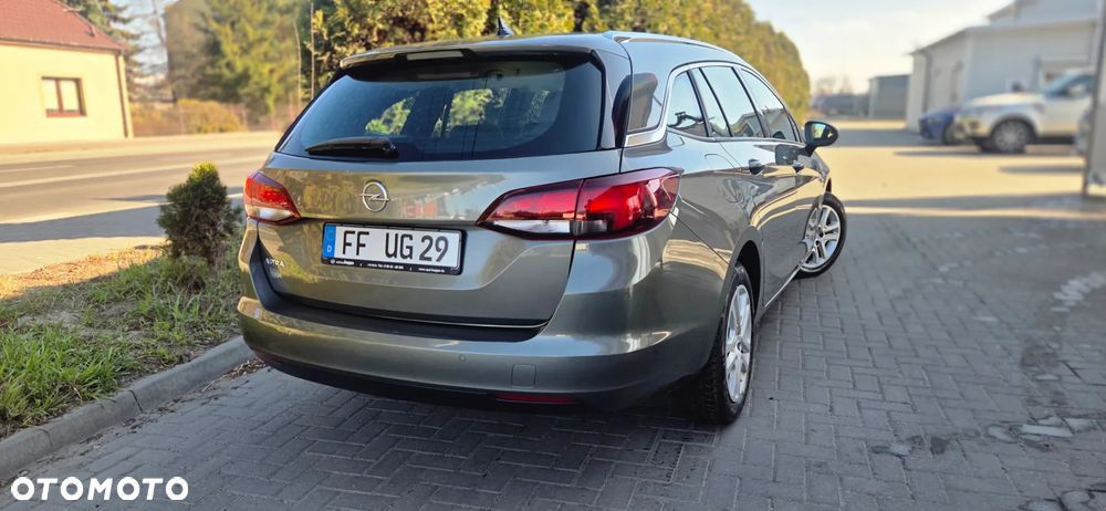 Opel Astra 1.6 D Start/Stop Automatik Dynamic - 13