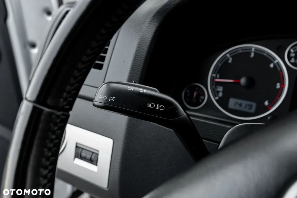 Volkswagen Multivan L1 Highline 4Motion - 24