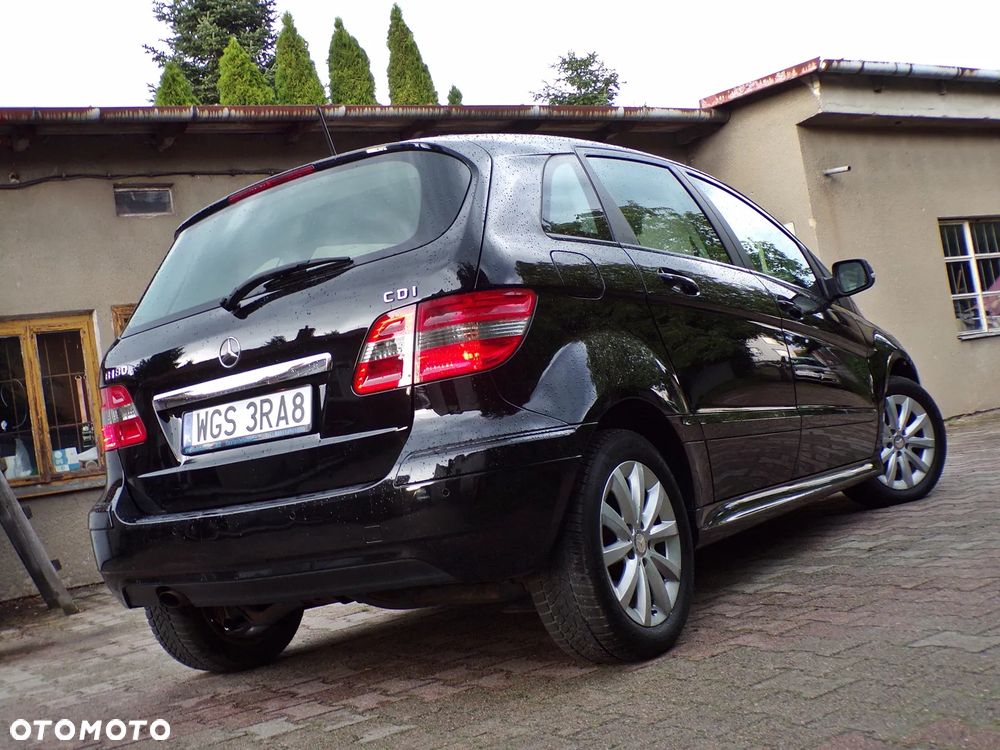 Mercedes-Benz Klasa B 180 CDI - 2