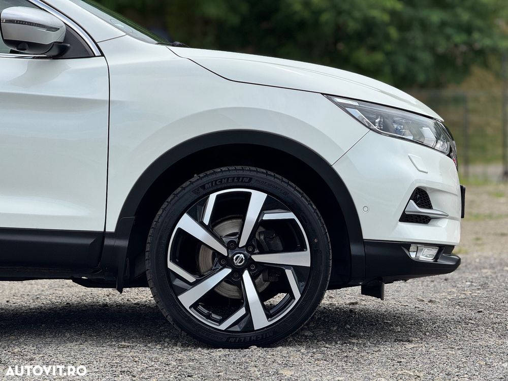Nissan Qashqai 1.6 DCI TEKNA+ - 40
