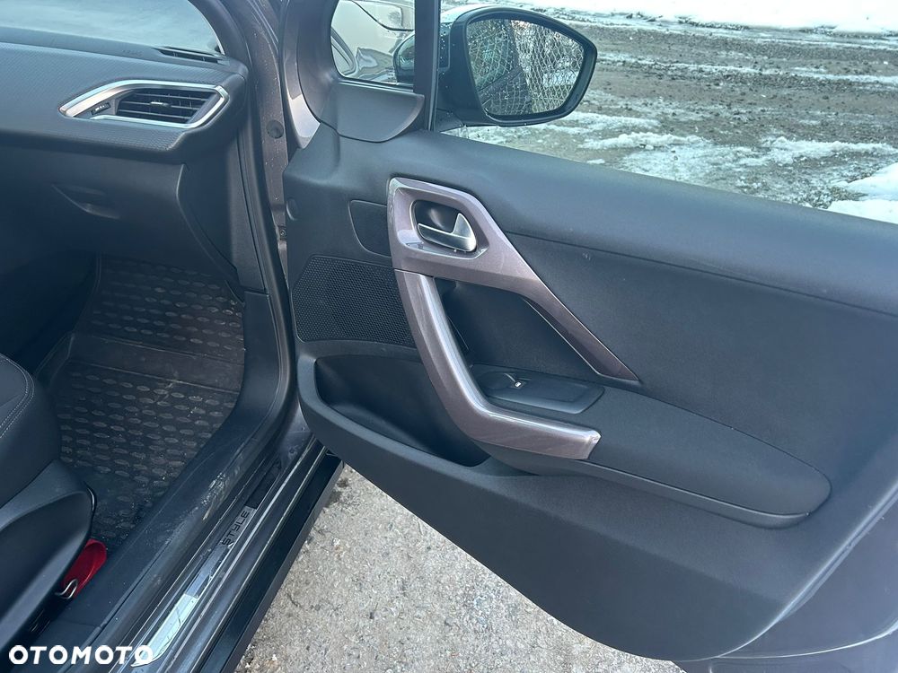 Peugeot 2008 PureTech 82 Active - 10