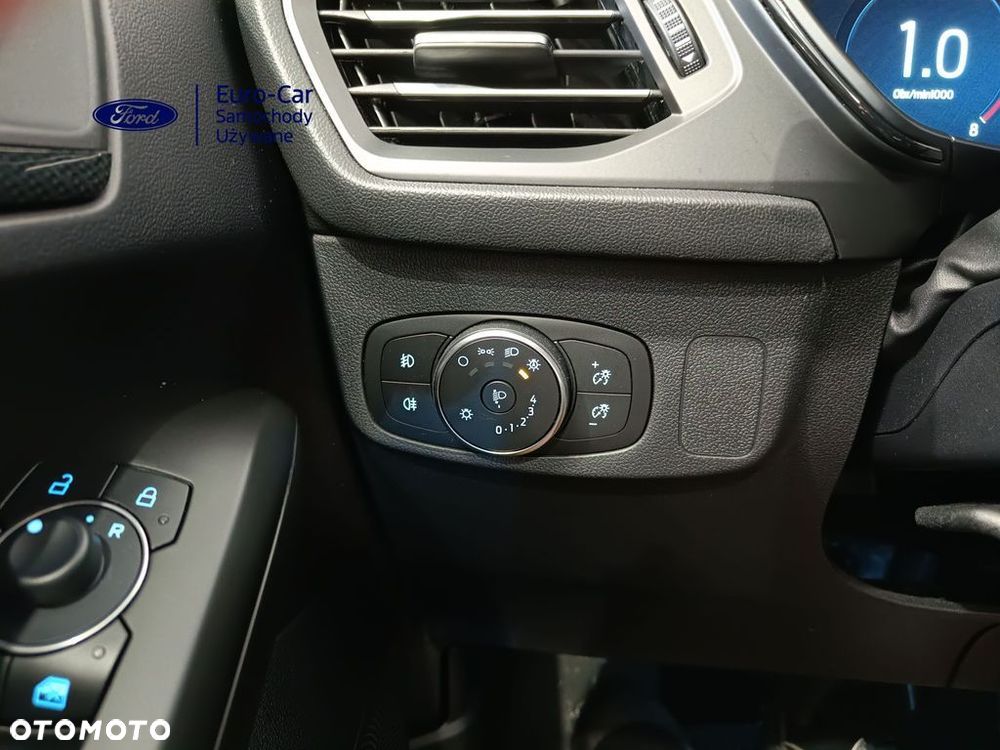 Ford Focus 1.0 EcoBoost mHEV ST-Line X - 10
