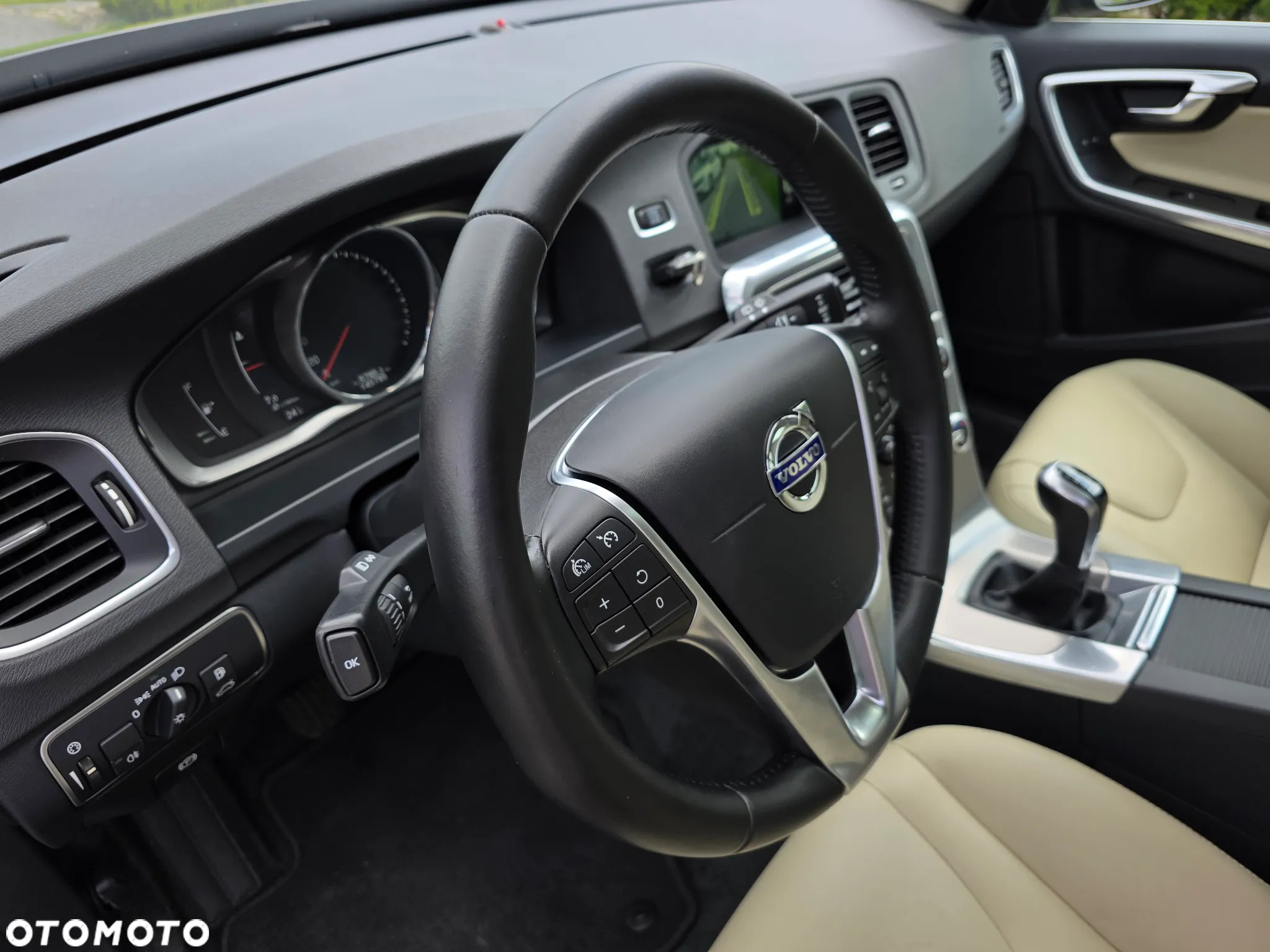 Volvo V60 D3 Drive-E Summum - 20