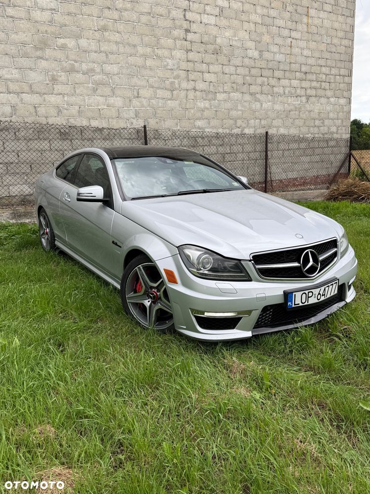 Mercedes-Benz Klasa C AMG 63 - 3