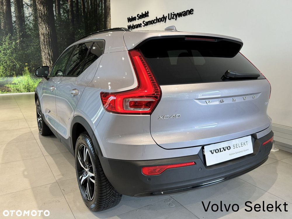 Volvo XC 40 - 8