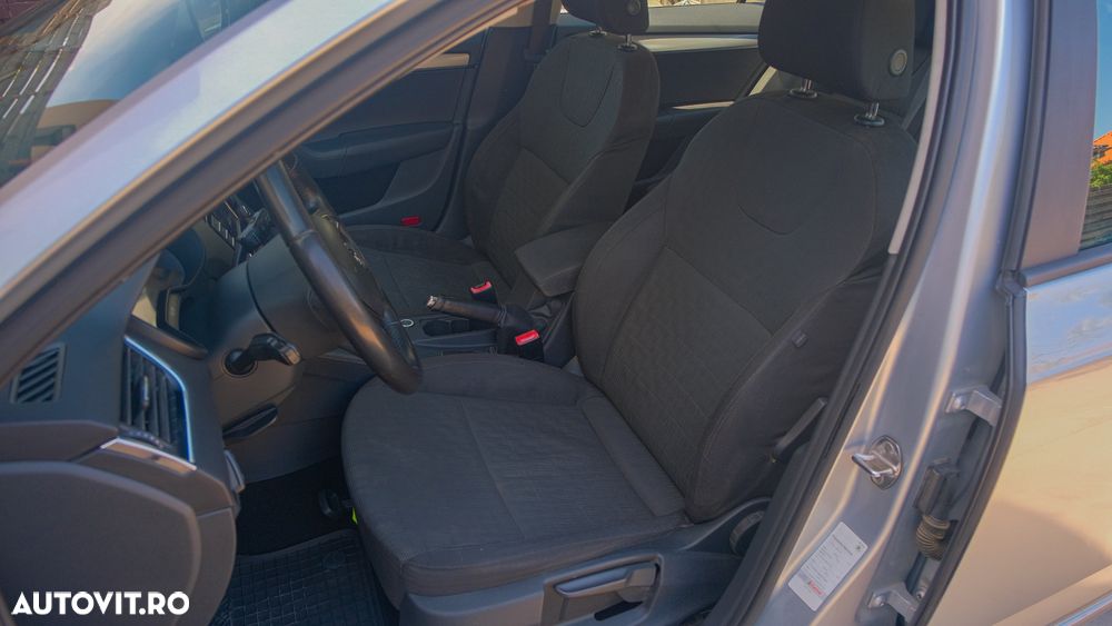 Skoda Octavia 2.0 TDI ELEGANCE DSG - 18