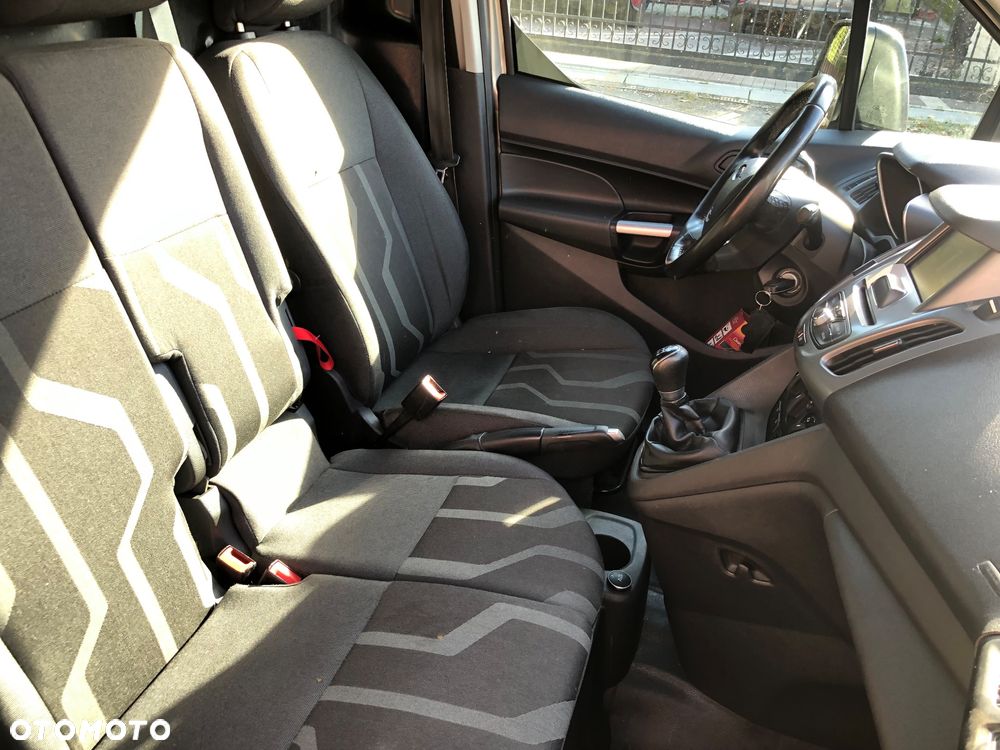 Ford Transit Connect - 7