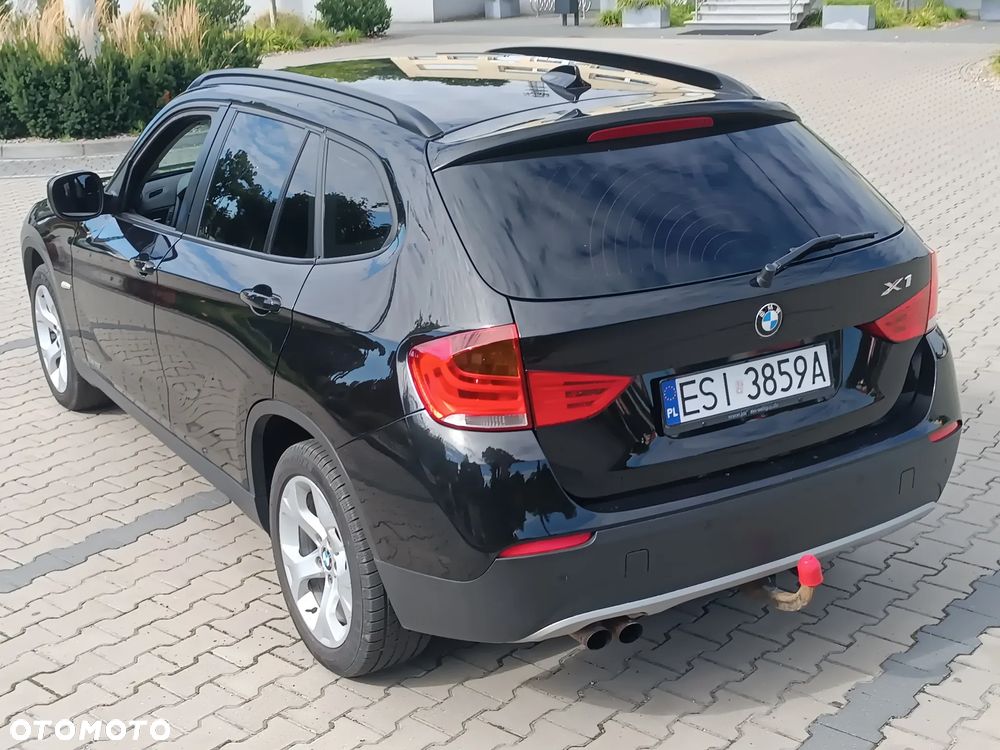 BMW X1 sDrive20i xLine - 10