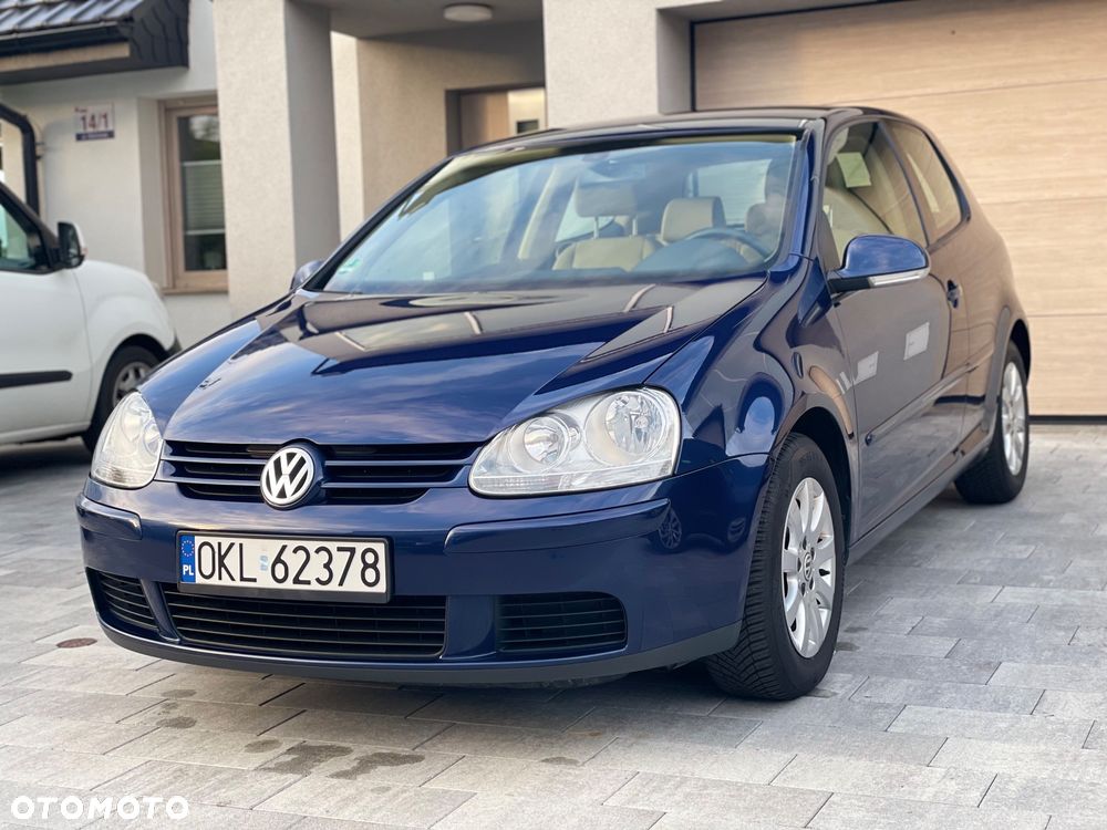 Volkswagen Golf 1.6 FSI Comfortline Tiptr - 1