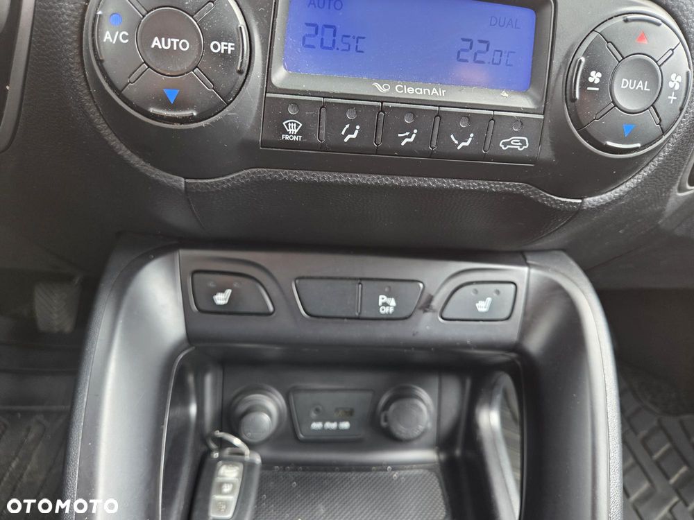 Hyundai Tucson 2.0 CRDi 4WD GLS - 26