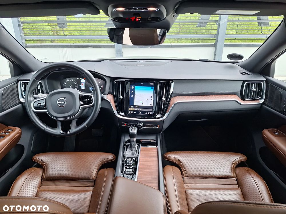 Volvo V60 D4 AWD Inscription - 40