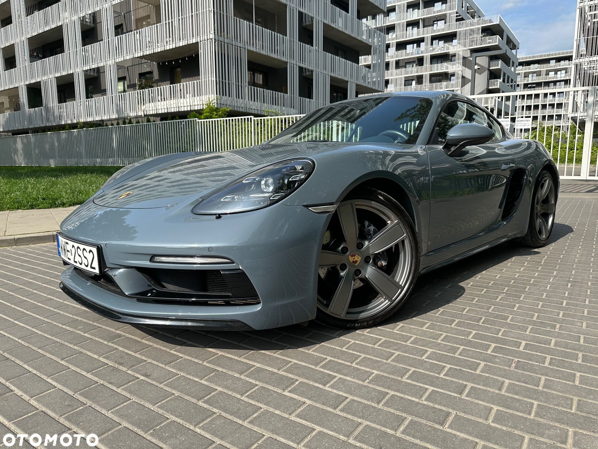 Porsche 718 Cayman GPF Style Edition - 1