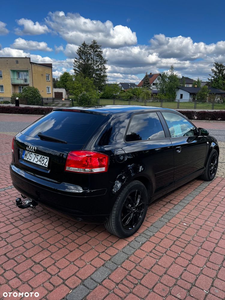 Audi A3 3-drzwiowe 1.6 Ambiente - 6