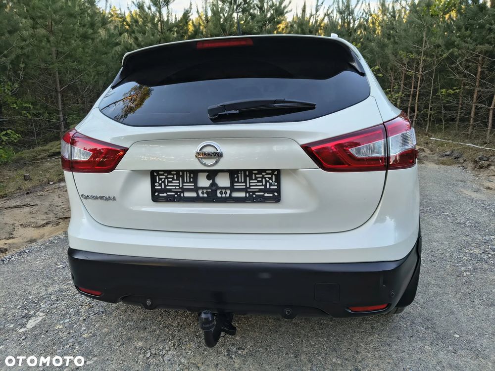 Nissan Qashqai 1.6 DIG-T N-Connecta - 6