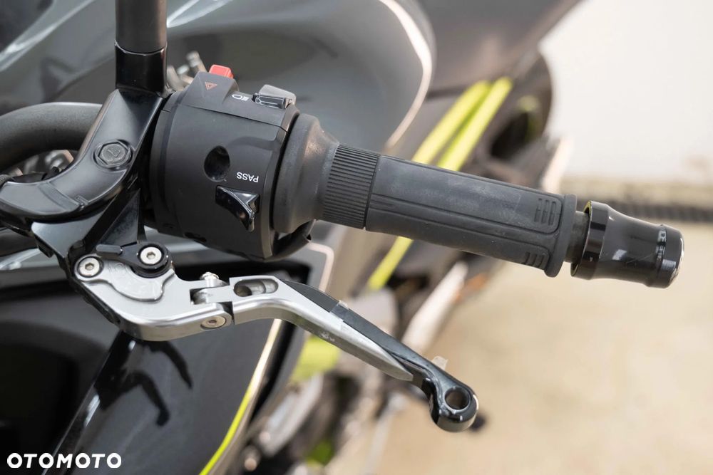 Kawasaki Z 900 - 28