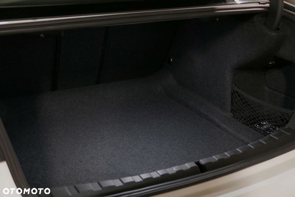 BMW Seria 3 - 20