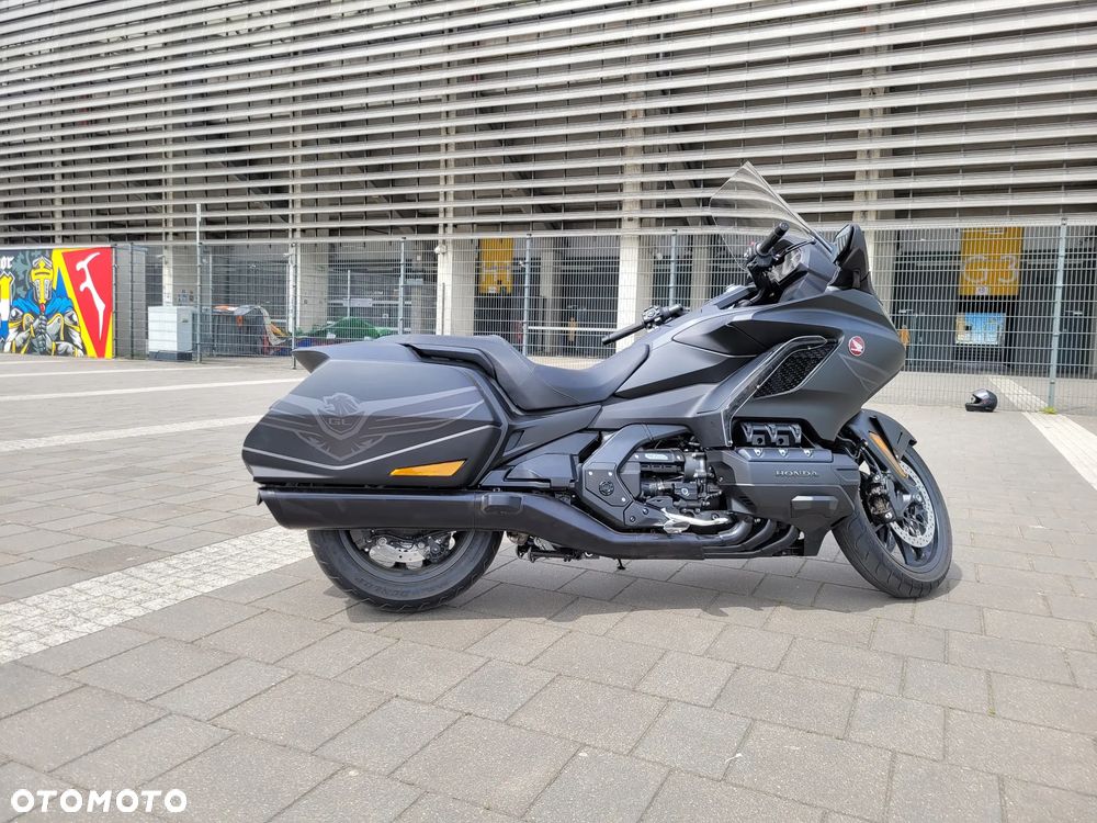 Honda GL - 5