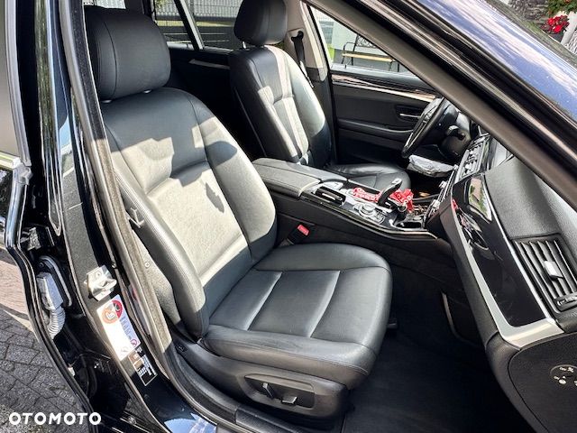 BMW Seria 5 520d Luxury Line - 19