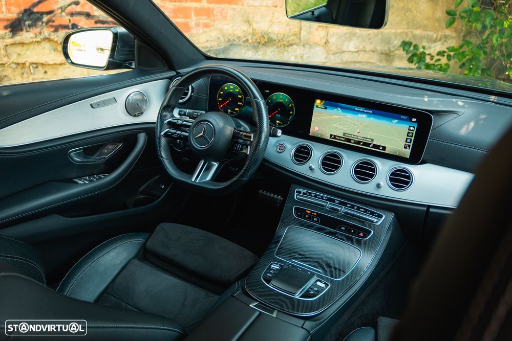 Mercedes-Benz E 300 de AMG Line - 22