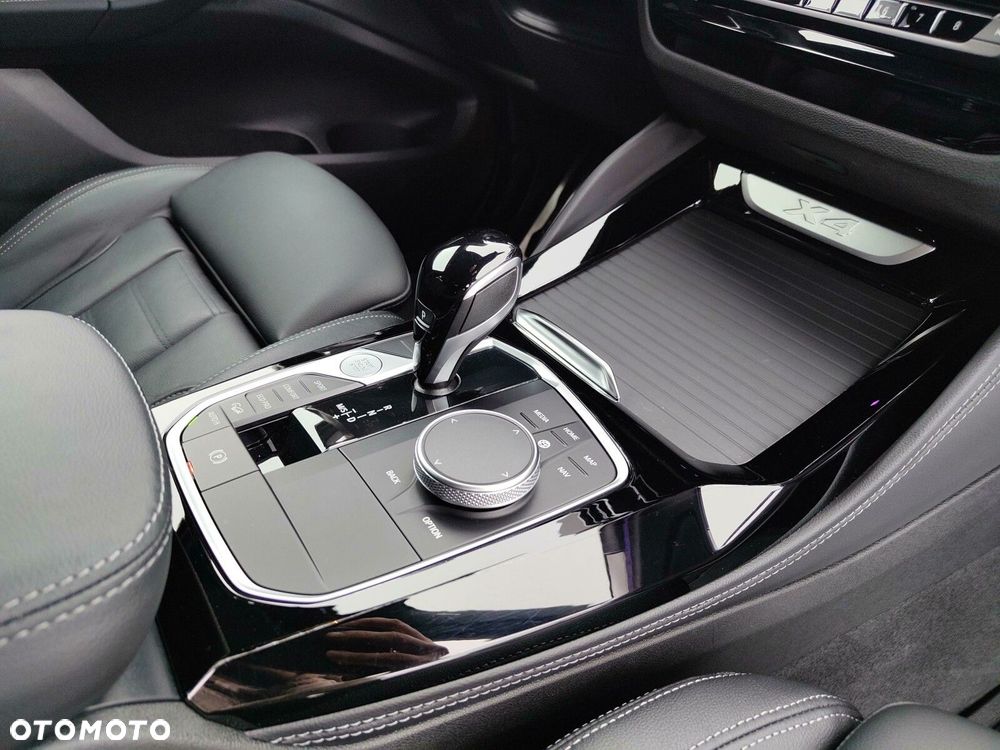 BMW X4 - 28