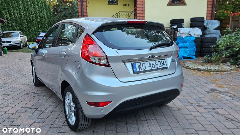 Ford Fiesta - 35