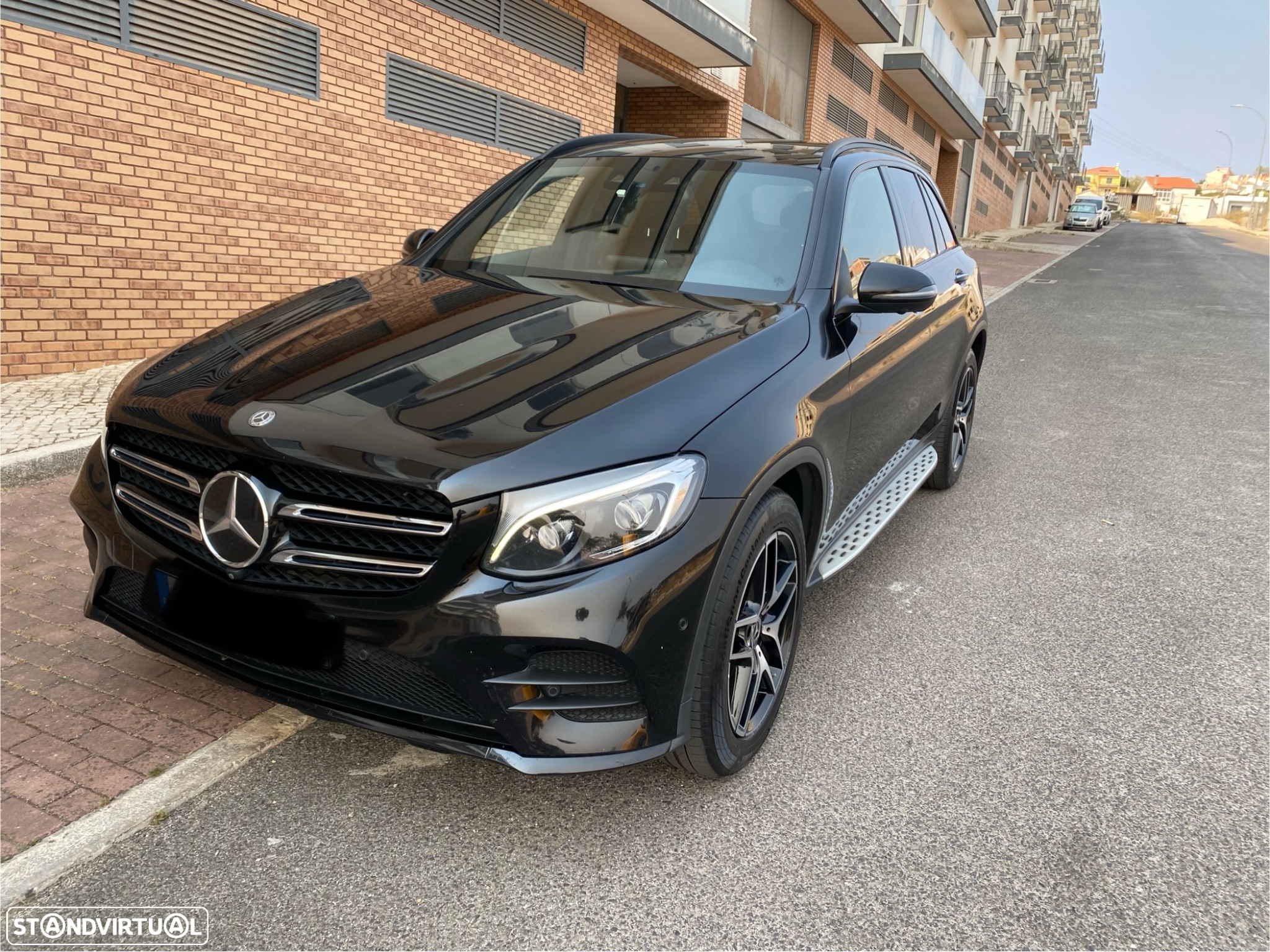 Mercedes-Benz GLC 250 d 4Matic 9G-TRONIC AMG Line - 2