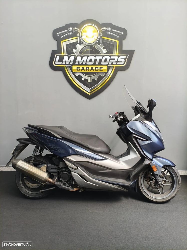 Honda Forza 300 - 1