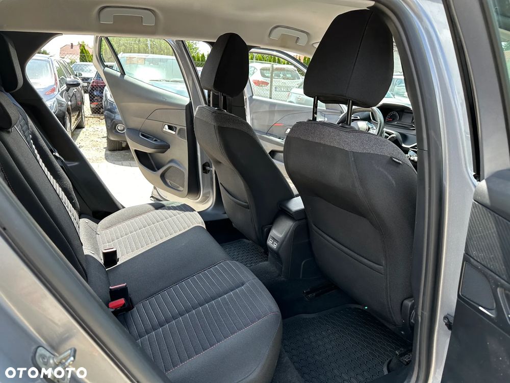 Peugeot 2008 - 27