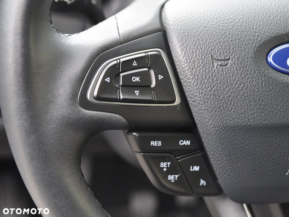 Ford Kuga 2.0 TDCi AWD Titanium - 9