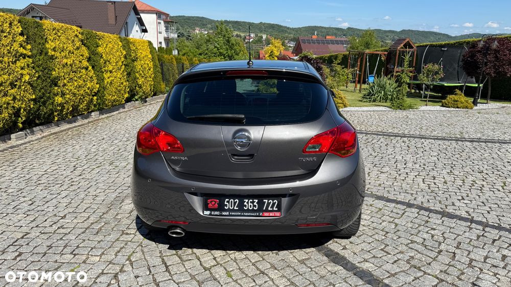 Opel Astra - 13